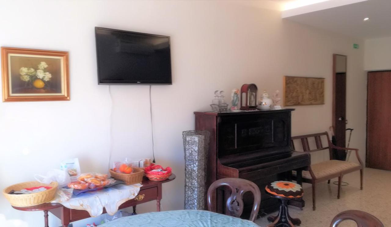 Le Rondini Bed & Breakfast Naples Luaran gambar