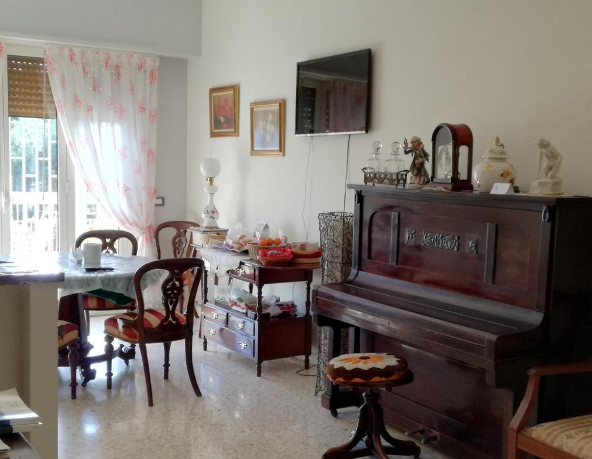 Le Rondini Bed & Breakfast Naples Luaran gambar