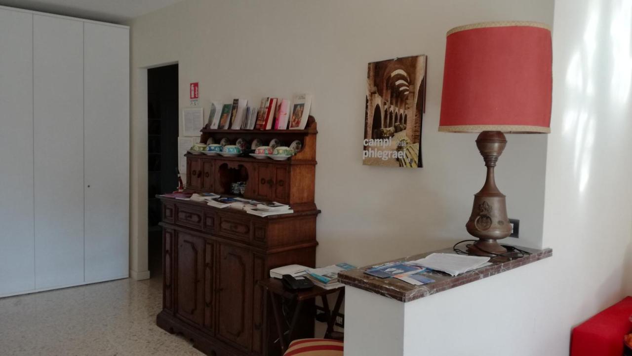 Le Rondini Bed & Breakfast Naples Luaran gambar